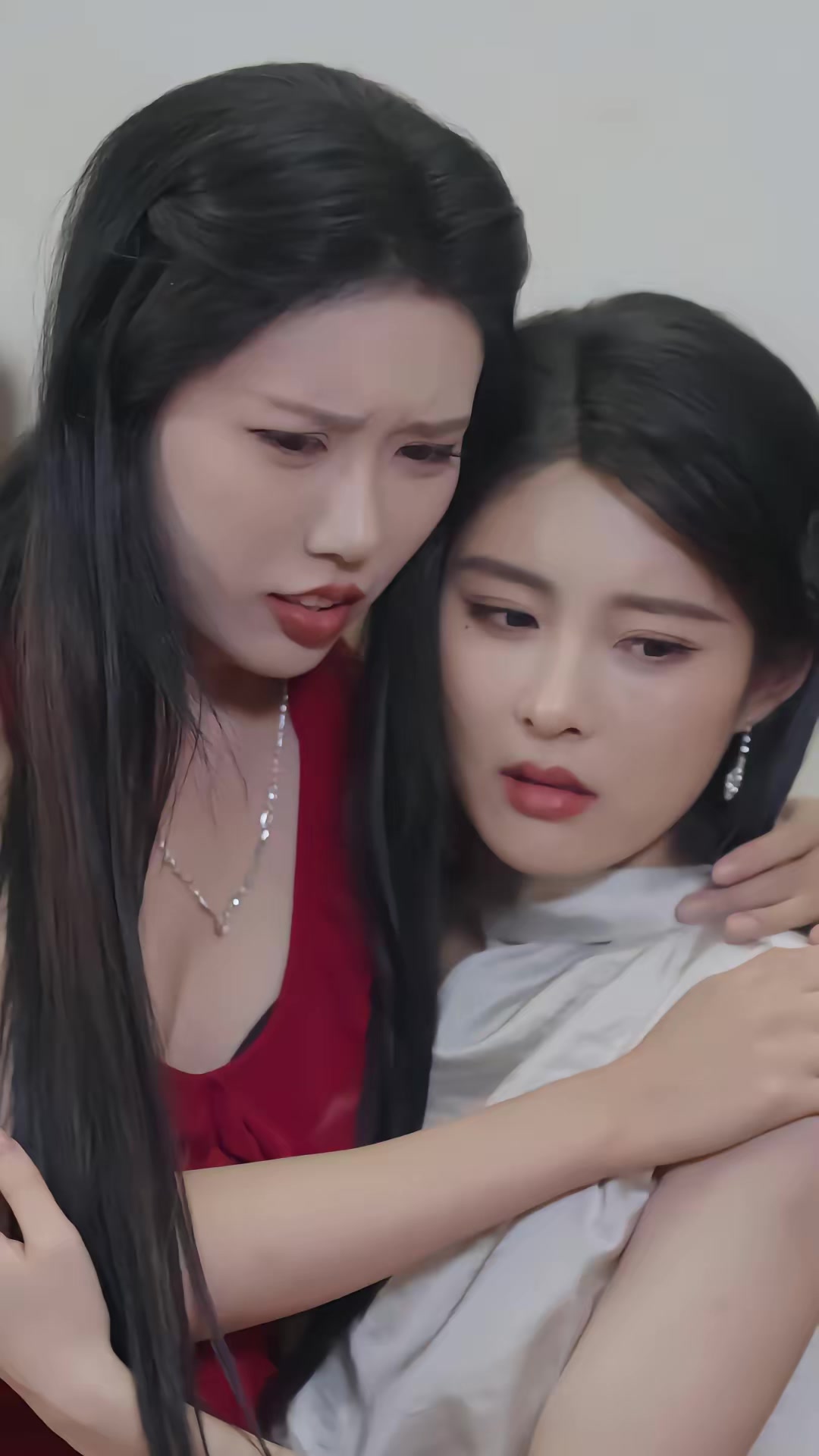 《末世從女寢開始》劇照