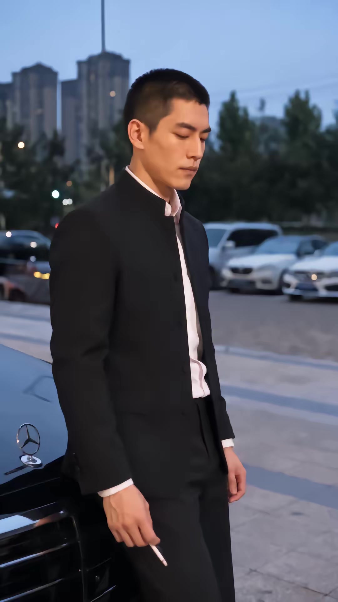 《退役歸來，這個保鏢不好惹》劇照