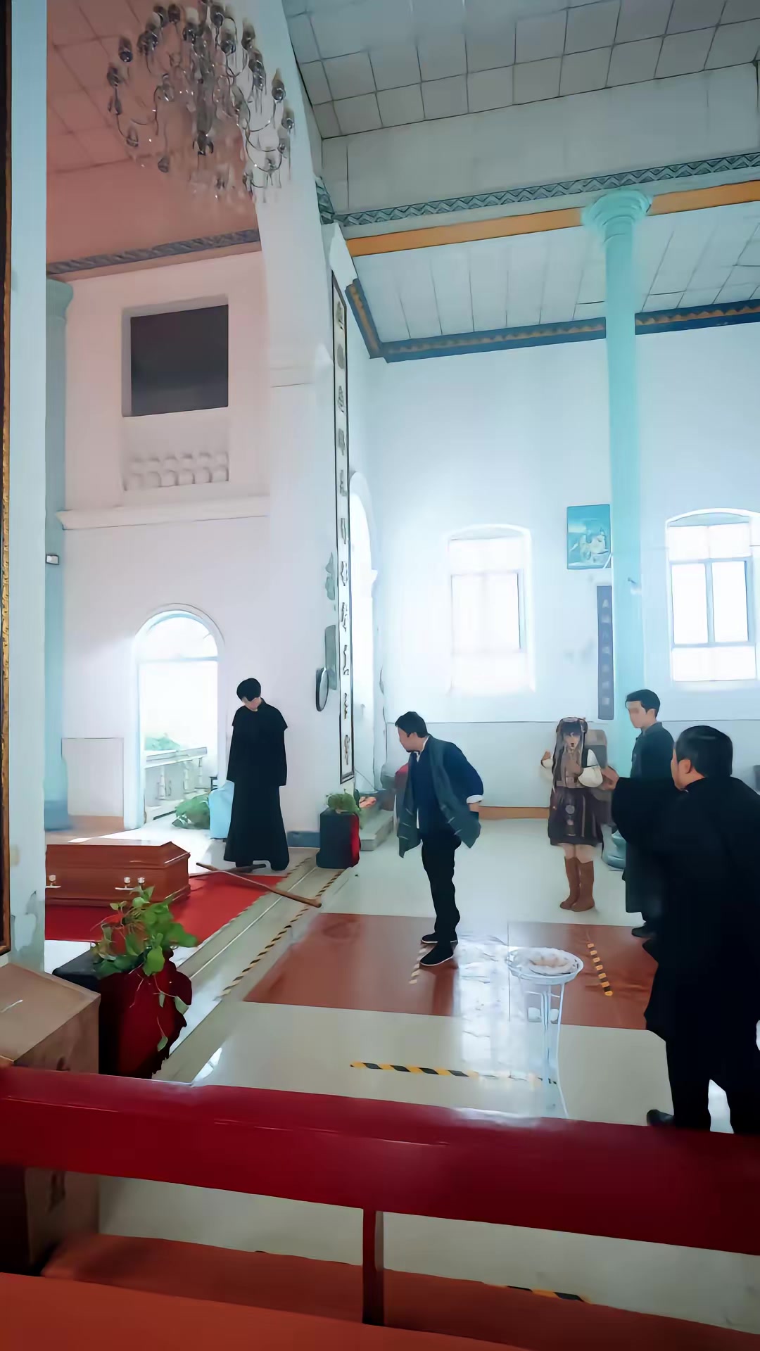 《穿越民国成僵尸，我带我儿七叔飞》剧照