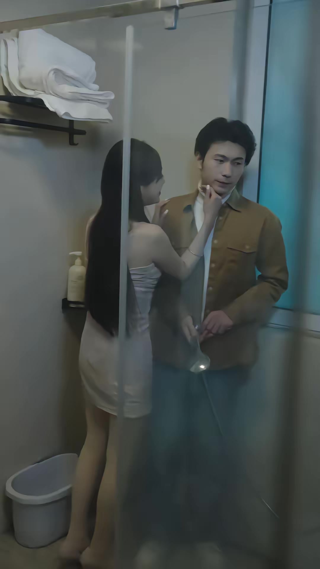 《我真不卖凶宅》剧照