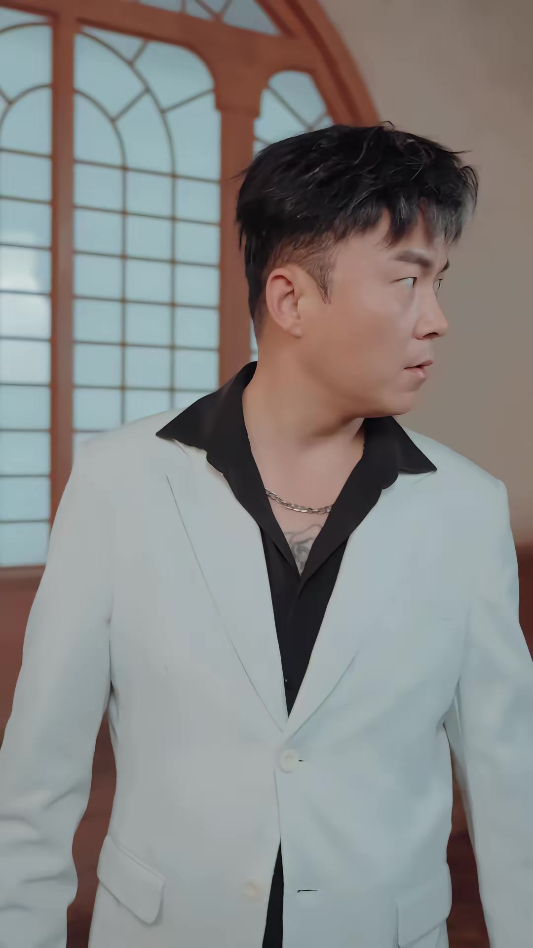 《狂飆：燒烤皇帝》劇照