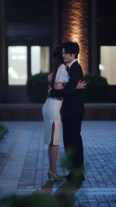 《我的合約男友竟是未婚夫》劇照