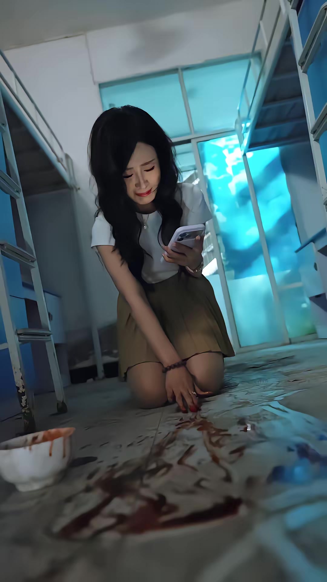 《懸案：消失的女寢》劇照