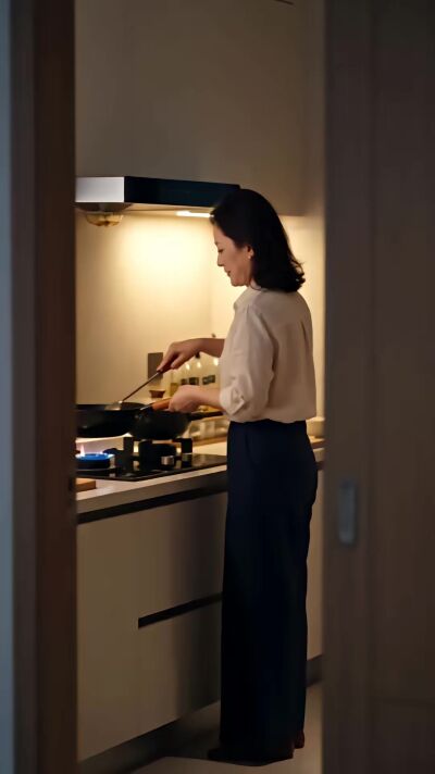 《兩百斤的舊月光》劇照