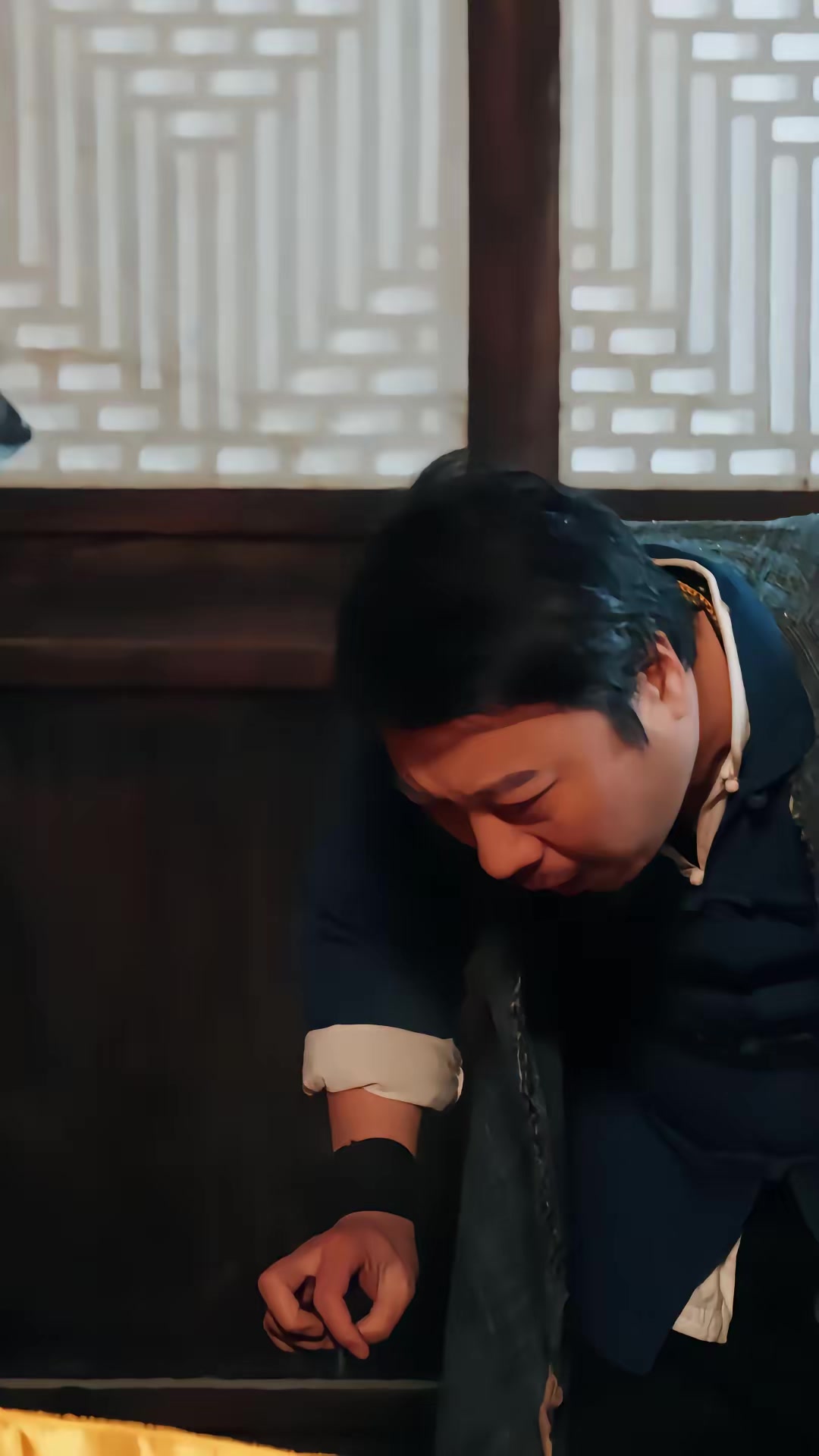 《穿越民国成僵尸，我带我儿七叔飞》剧照