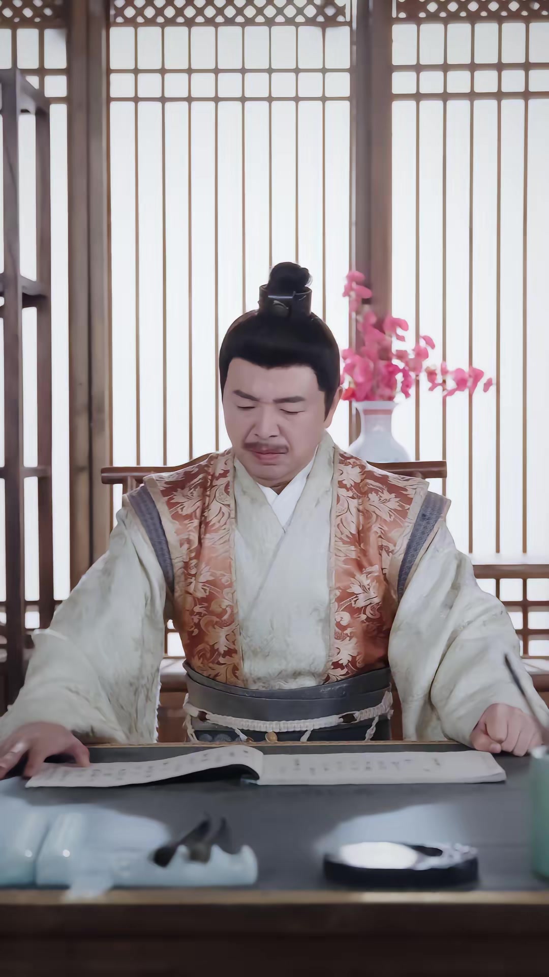 《被悍妻揍成絕世強者》劇照