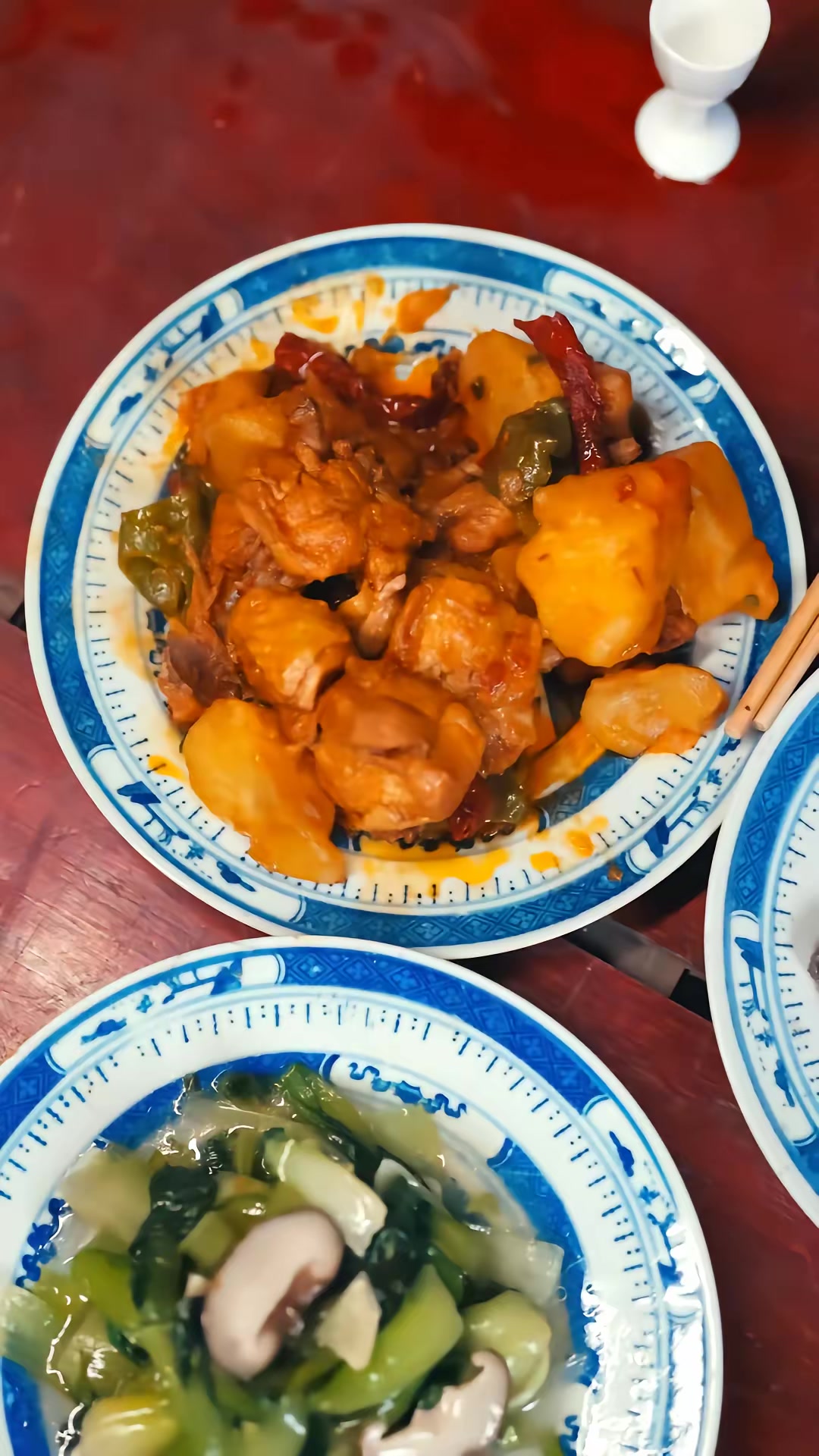 《明明你们都是诡异，怎么都怕我》剧照
