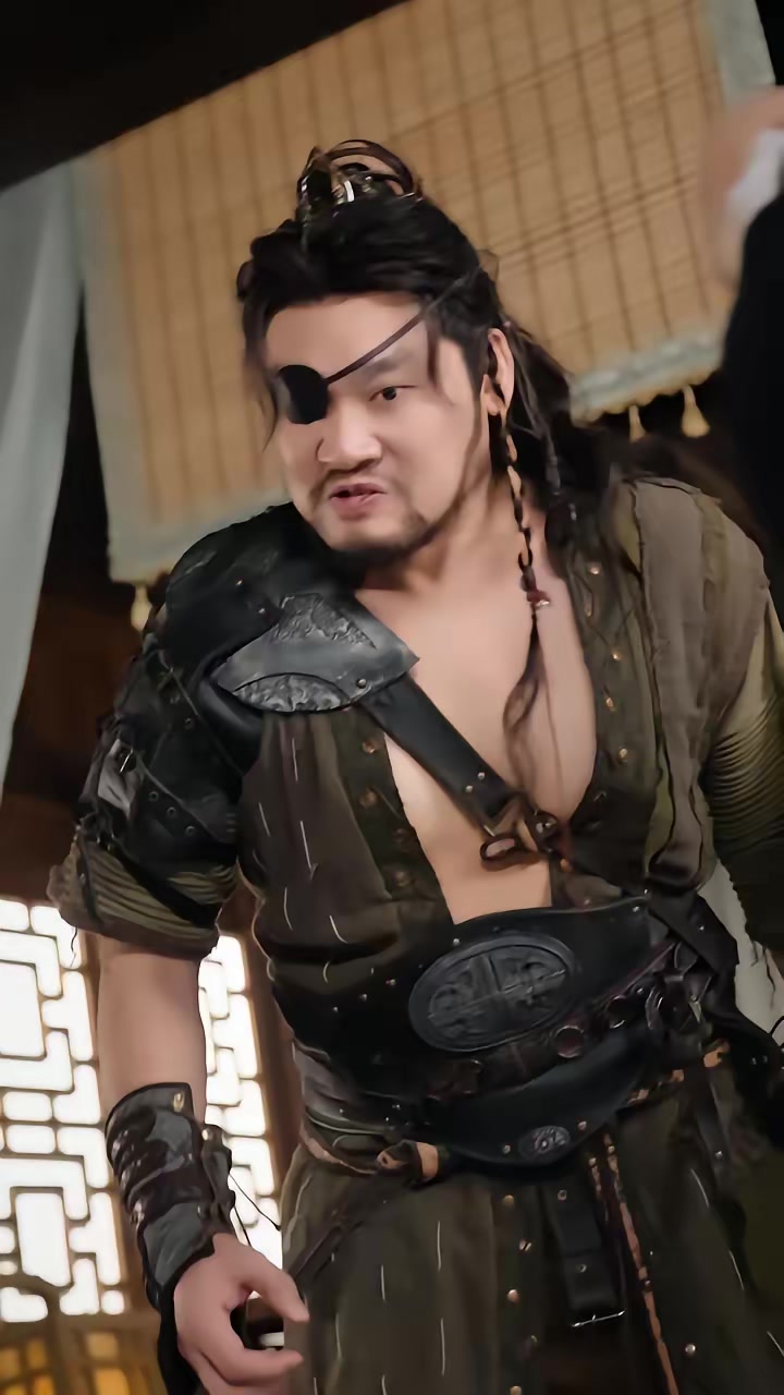 《师叔祖沉睡万年醒来后出手了》剧照