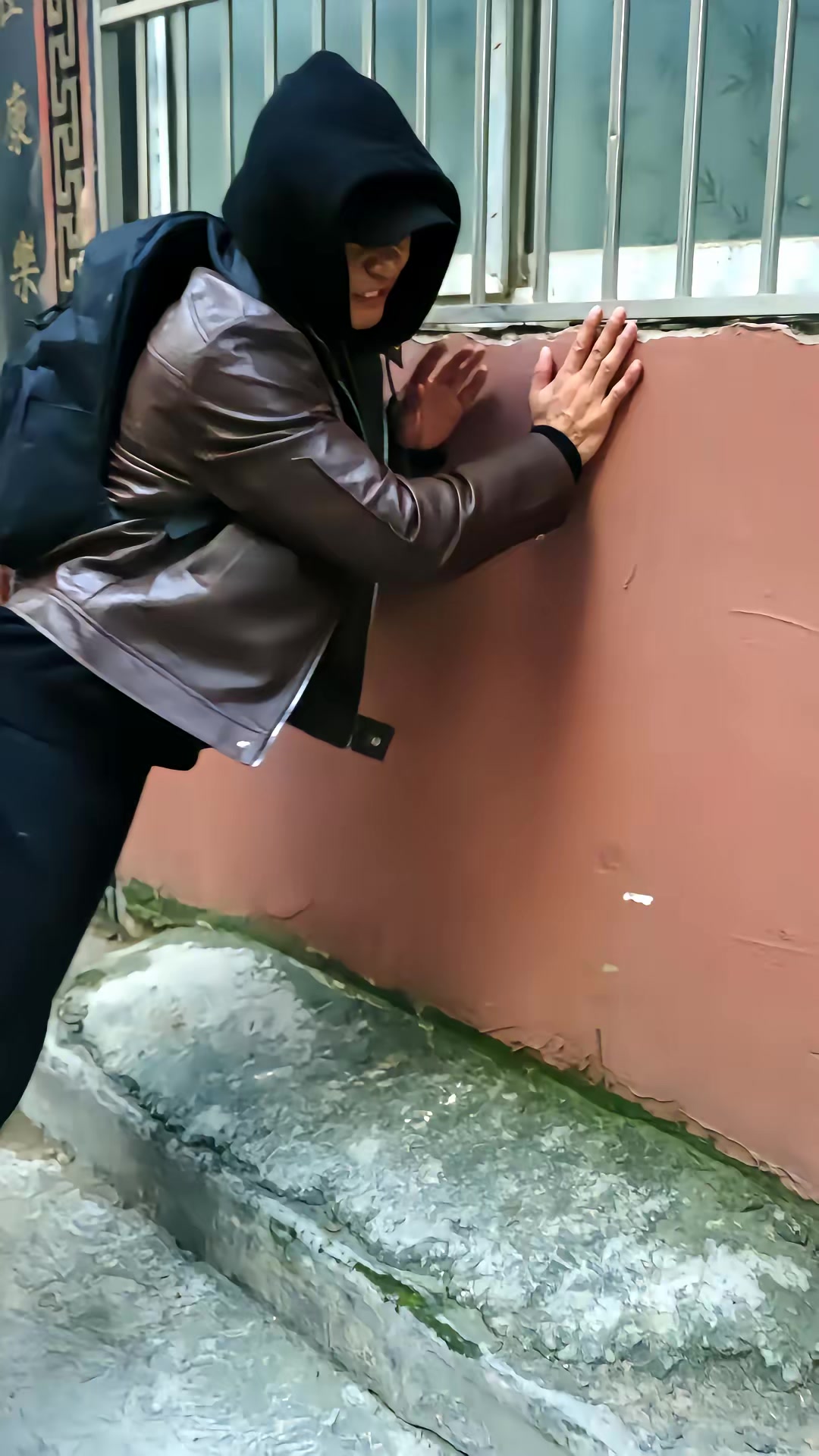 《美少妇携痞帅护宝智降群魔》剧照