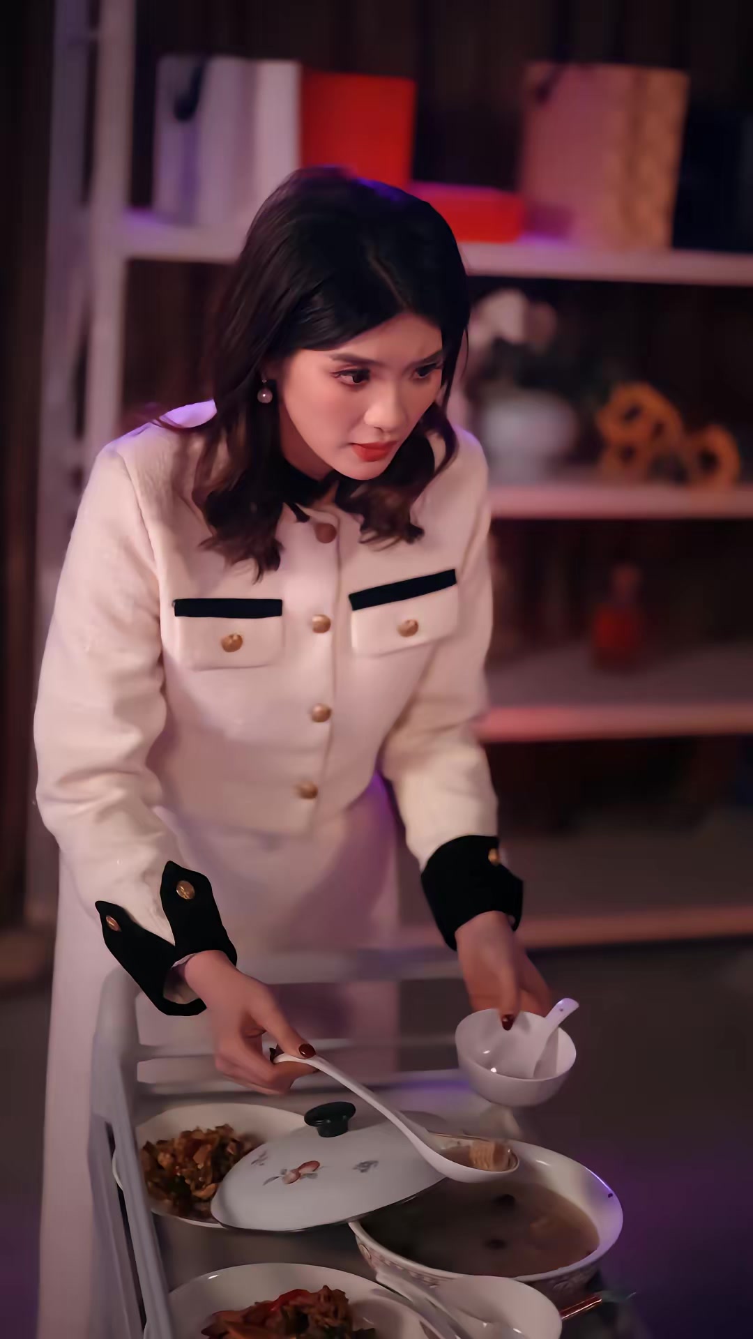 《極寒末世：我靠網店當上女領主》劇照