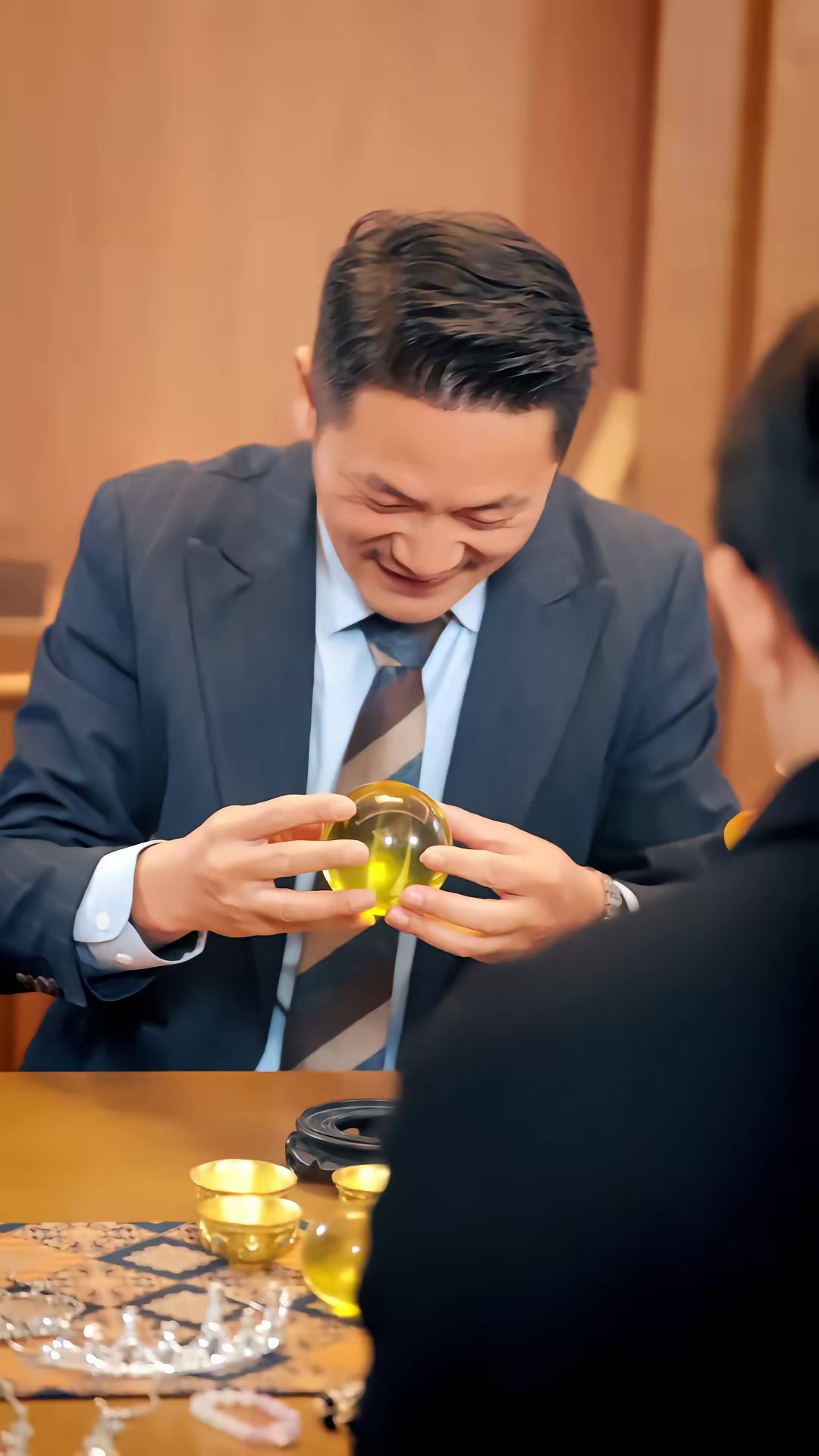 《末世我在卡BUG，你們哭什麼》劇照