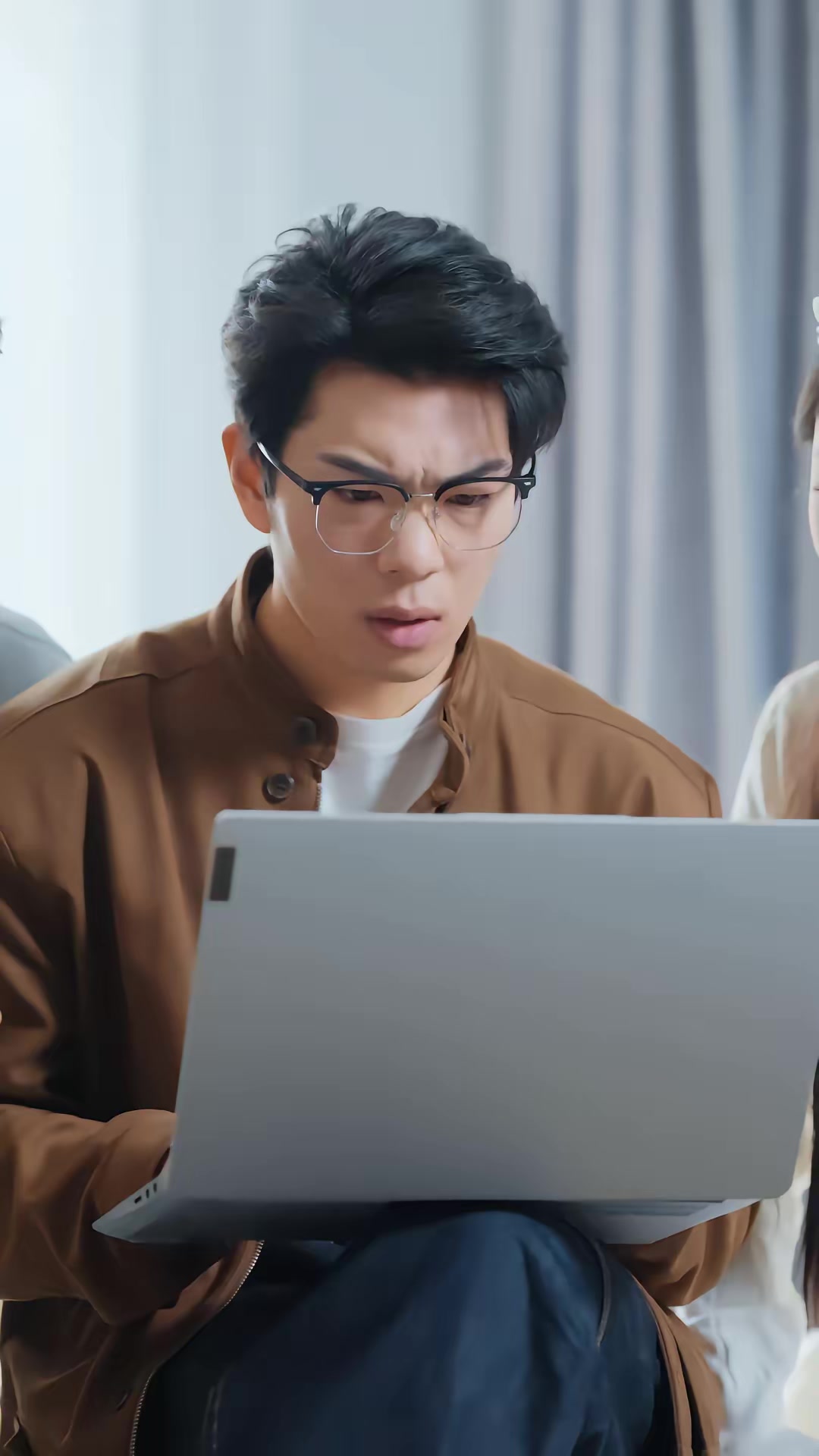 《重回零七後，我靠競賽登頂巔峰》劇照