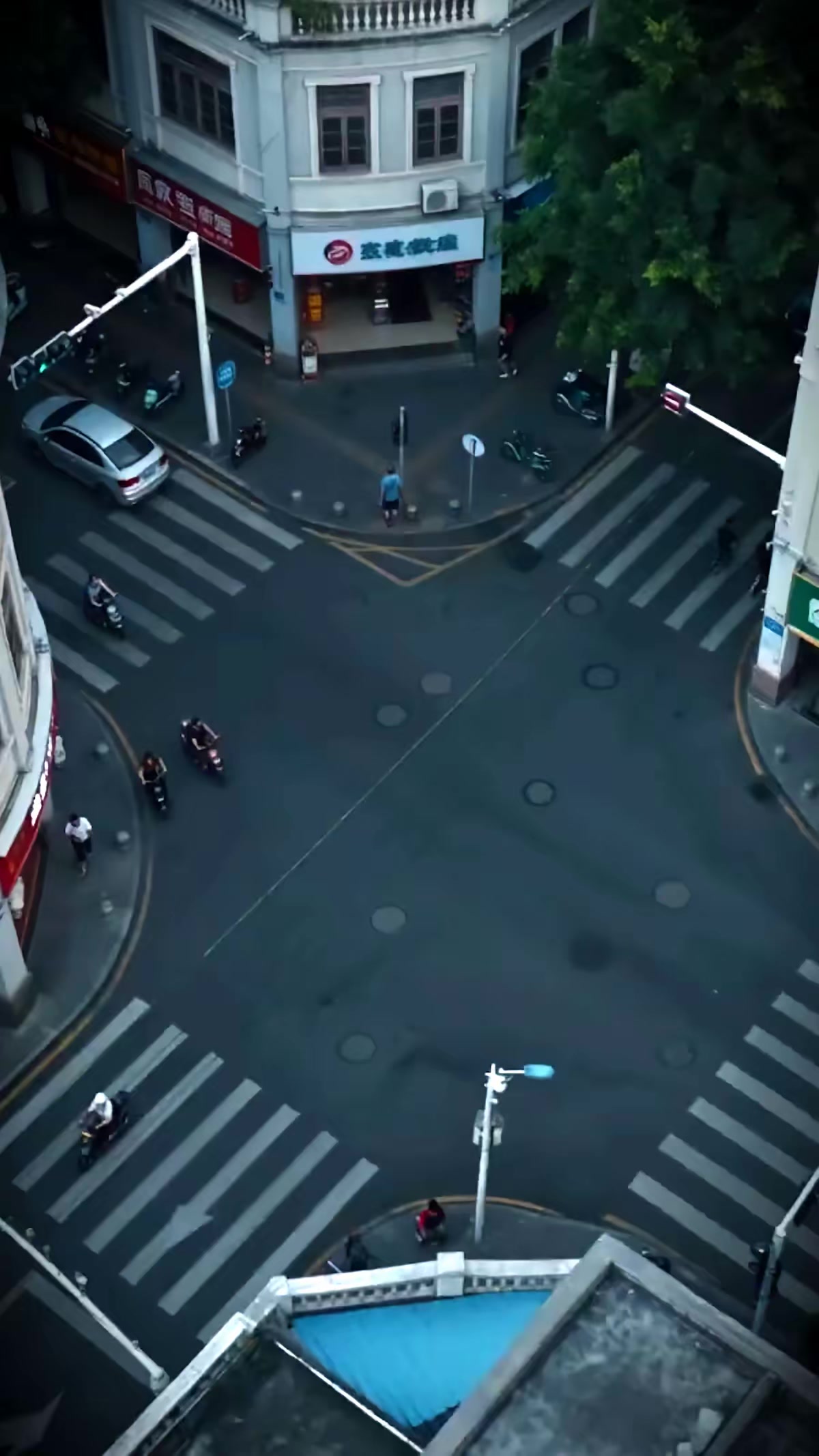 《詭異擺渡人》劇照