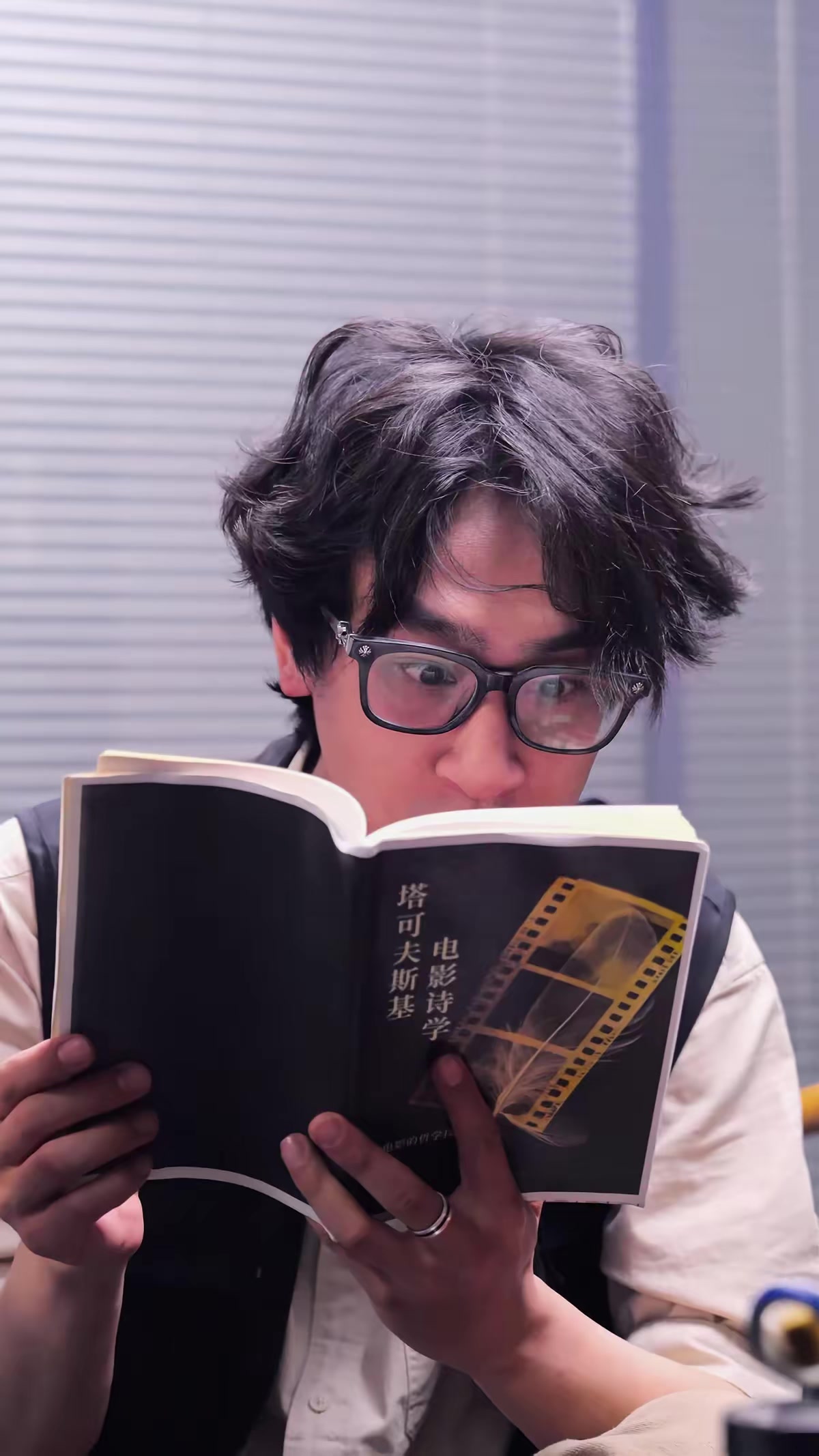 《導演，殺不了》劇照