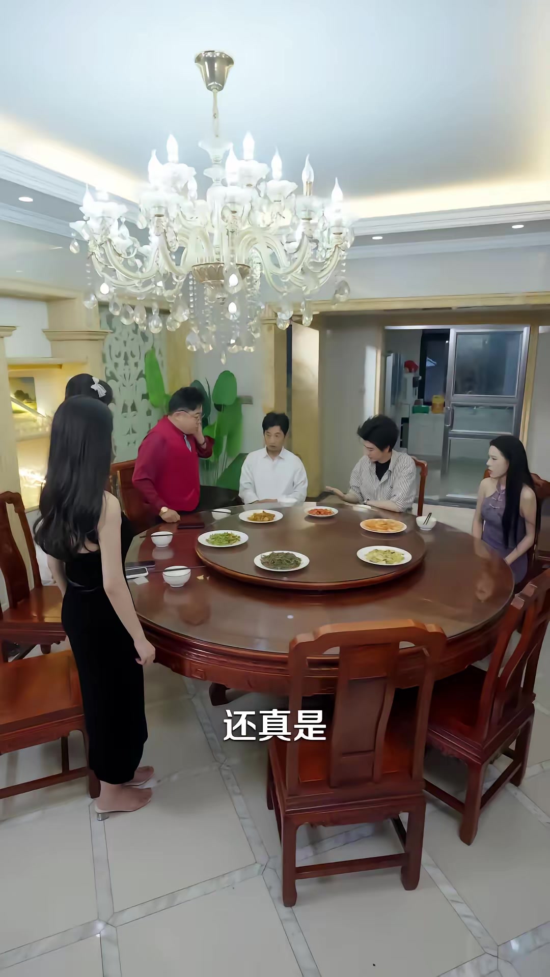 《末世從女寢開始》劇照