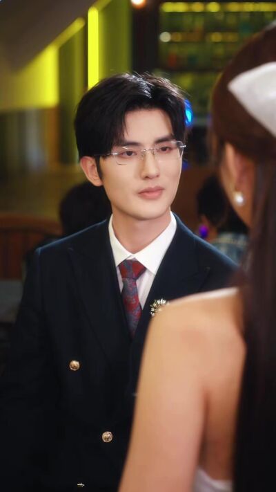 《我的合約男友竟是未婚夫》劇照