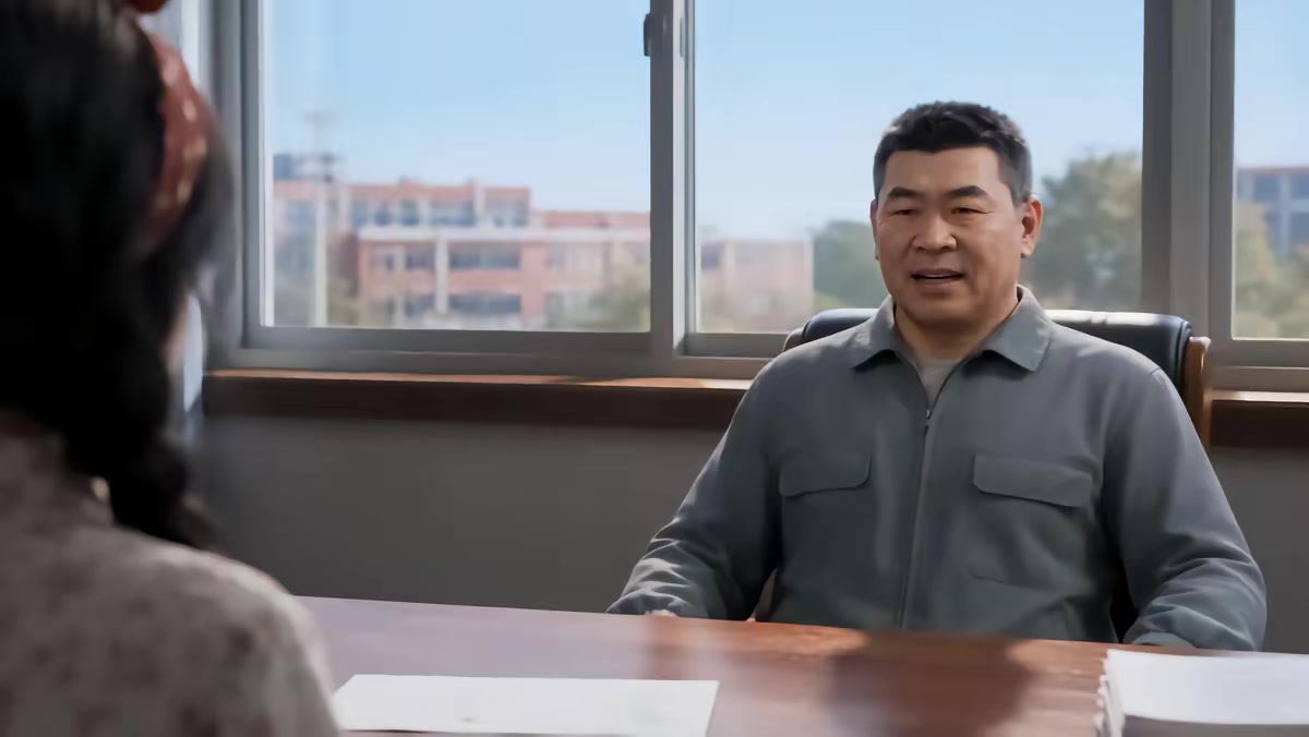 《不就是一碗泡麵，高冷教授竟淪陷了》劇照