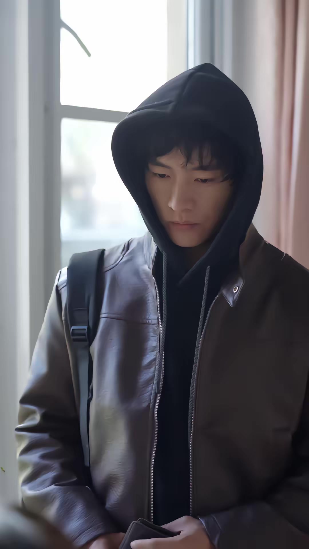 《美少妇携痞帅护宝智降群魔》剧照