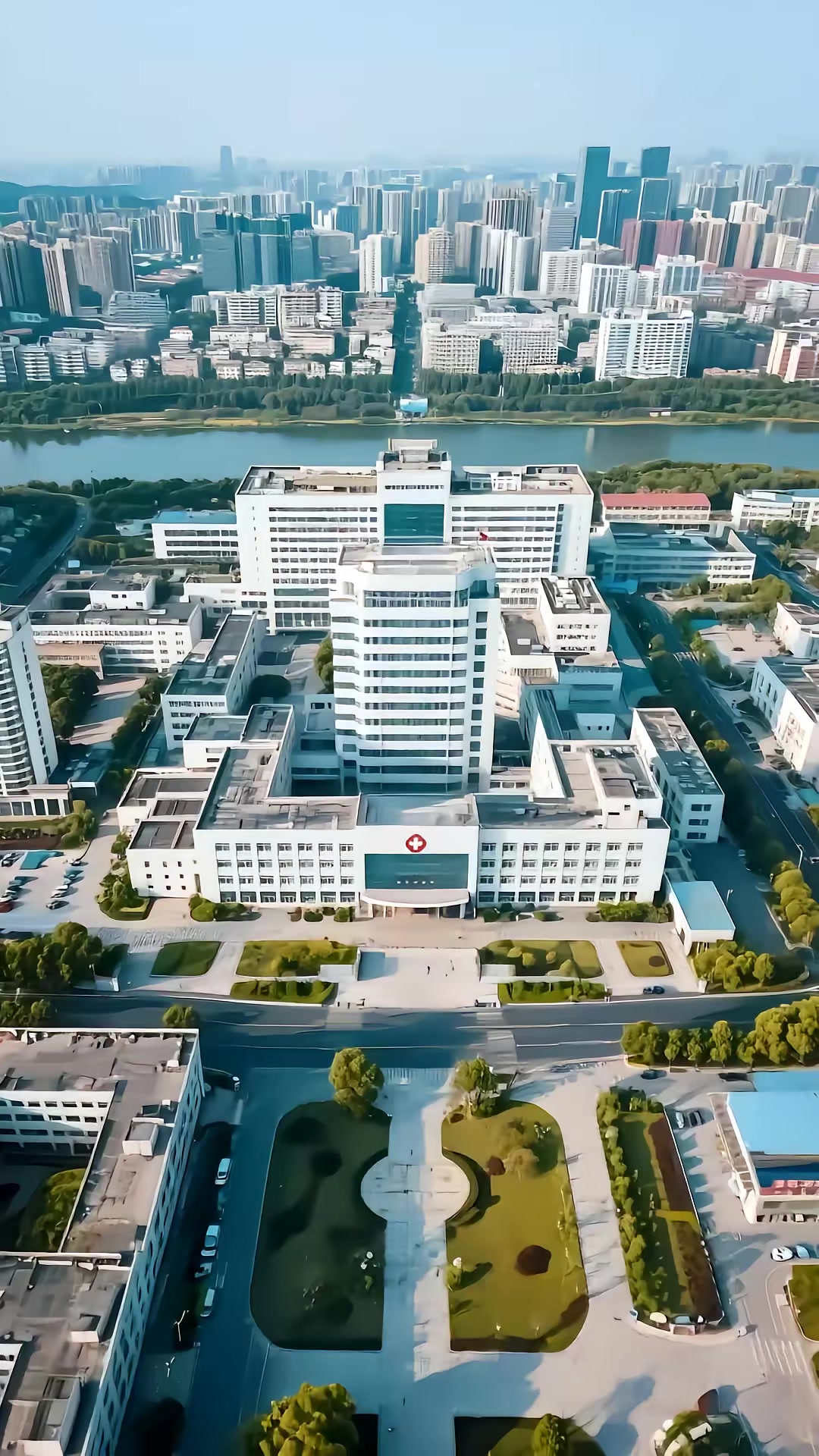 《同学，你未来是我老公》剧照