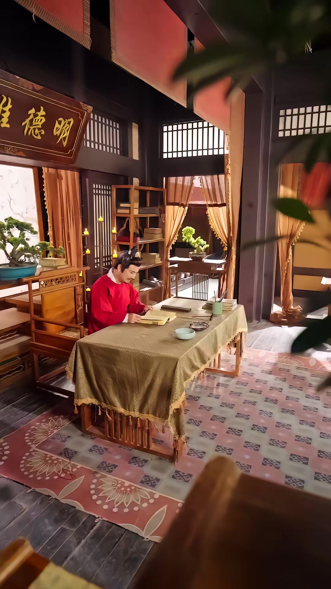 《韞色可餐》劇照