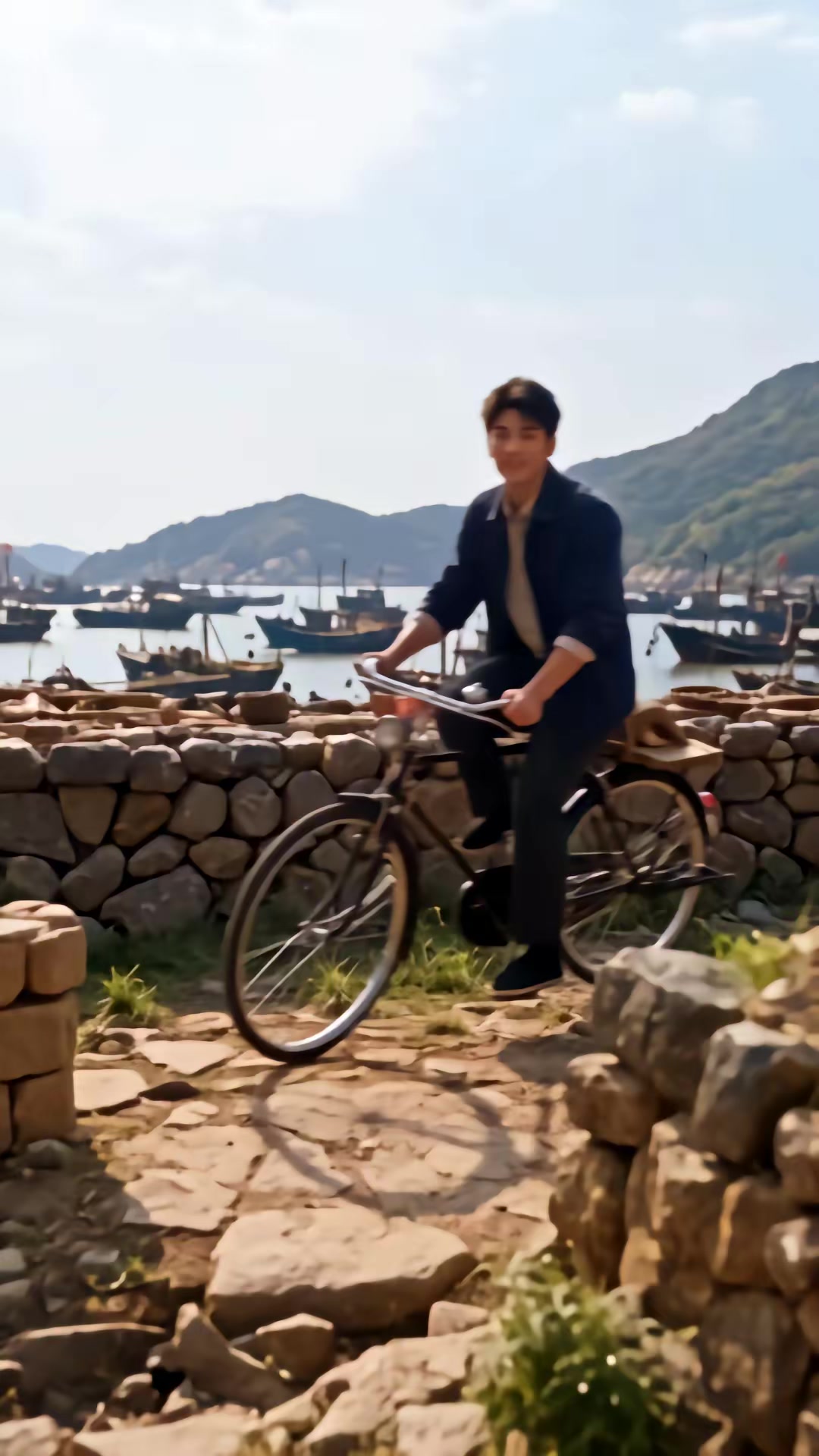 《重回1980：深海猎王从赶海开始》剧照