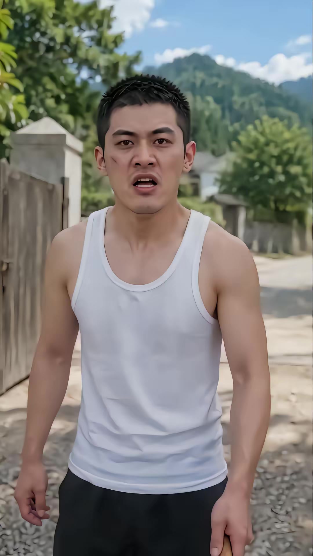 《我家院子不借道》剧照
