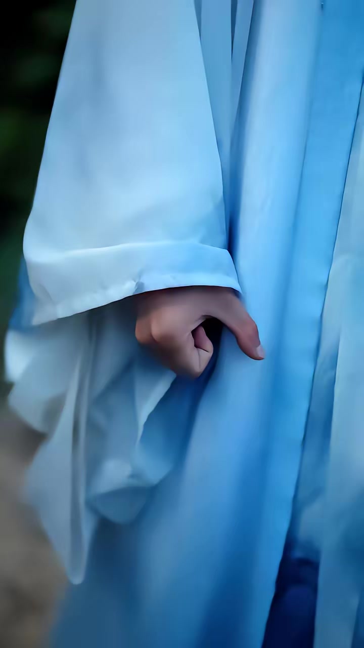 《师叔祖沉睡万年醒来后出手了》剧照
