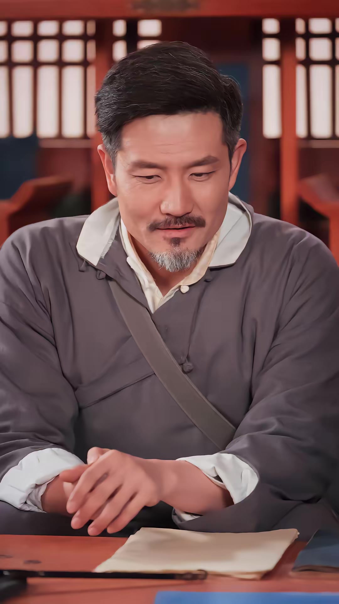 《渡盡人間紅塵客》劇照