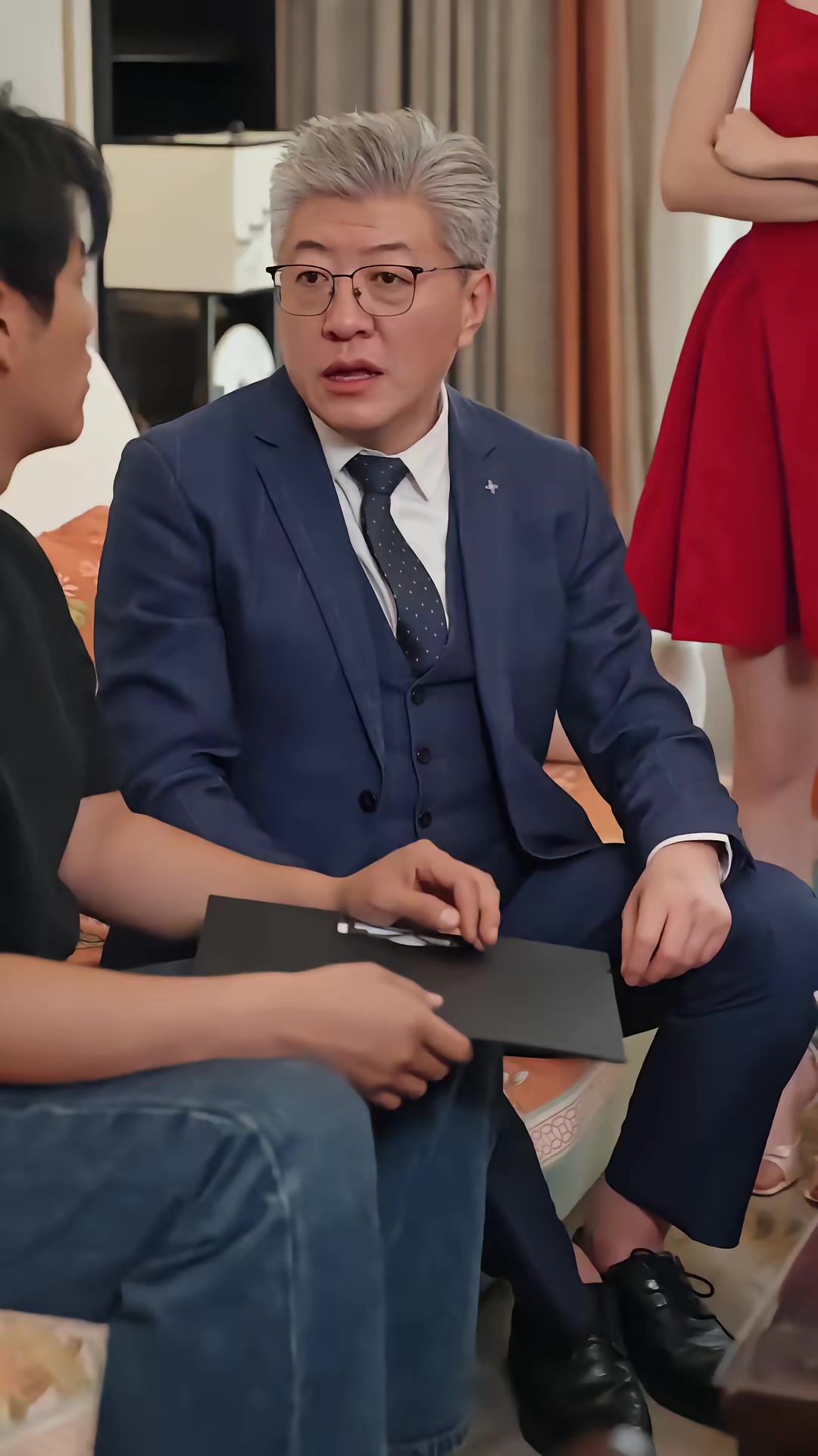《地下皇》劇照