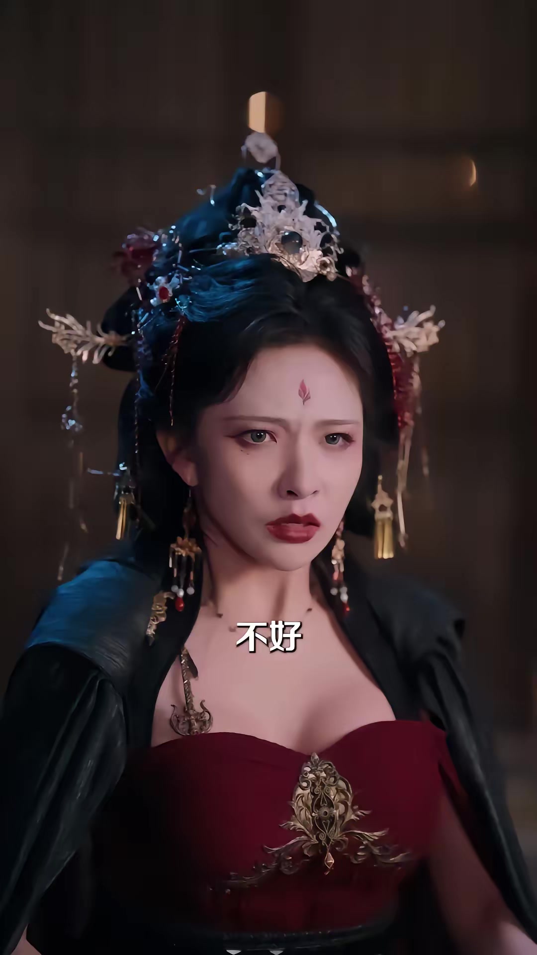 《挖地成寶，煉氣三萬層第二部》劇照