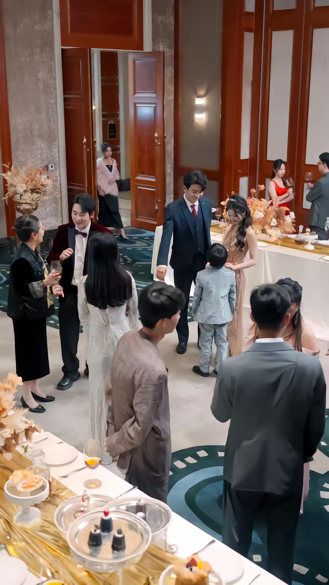 《許你萬丈光芒》劇照