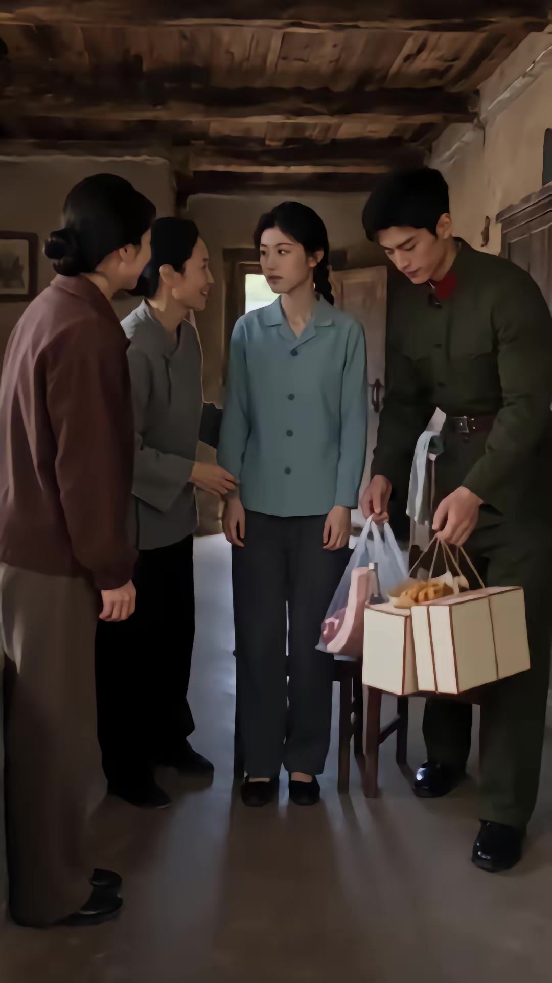《穿成刻薄惡嫂，公婆丈夫獨寵我》劇照