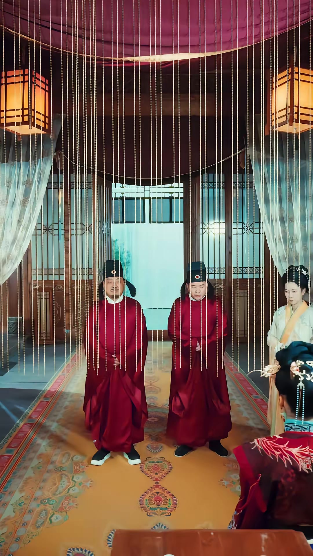 《小賣部通古代，開局女帝舔冰淇淋》劇照