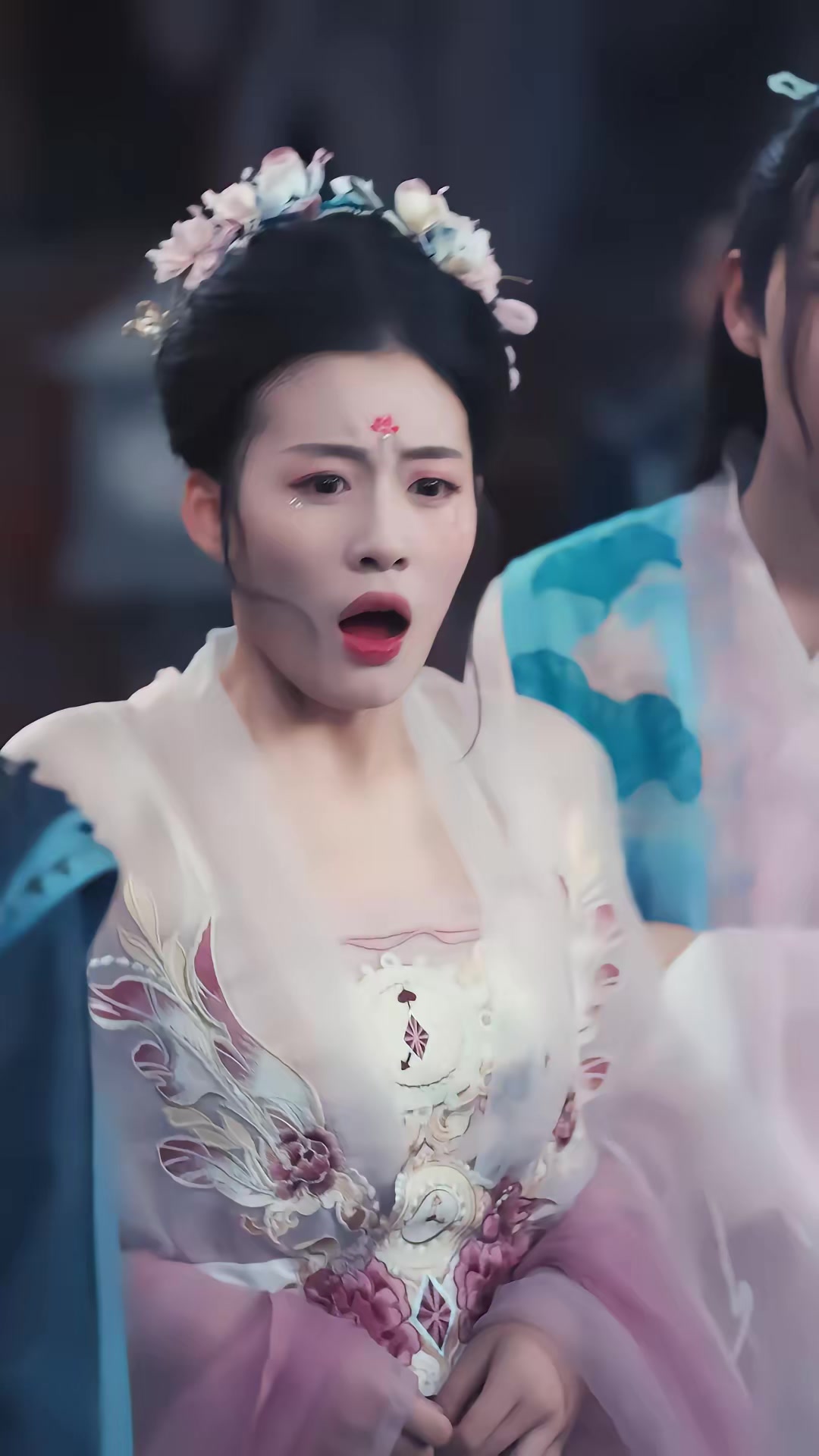 《我和美女結拜就變強，四海之內皆兄妹》劇照