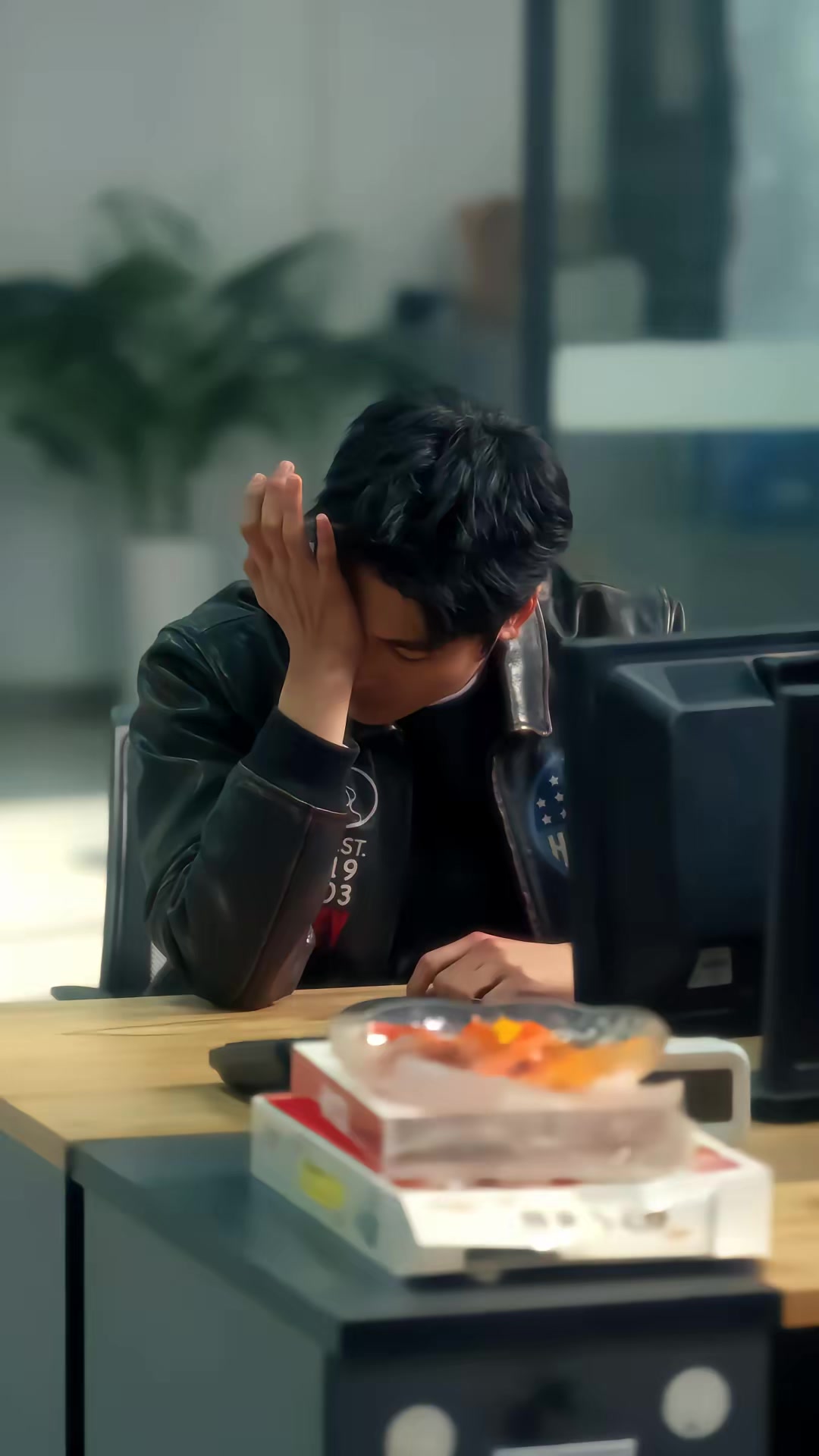 《重生破案我的眼睛能鎖定兇手》劇照