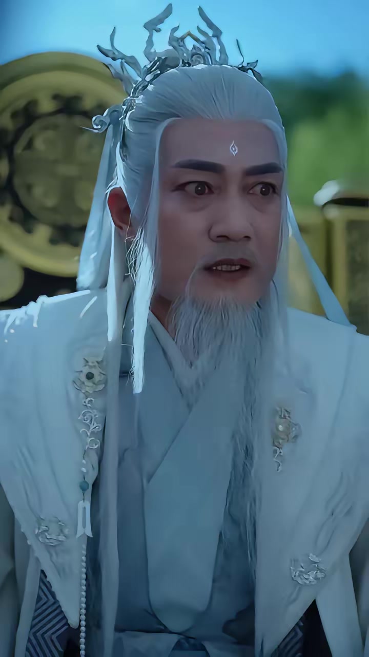 《师叔祖沉睡万年醒来后出手了》剧照