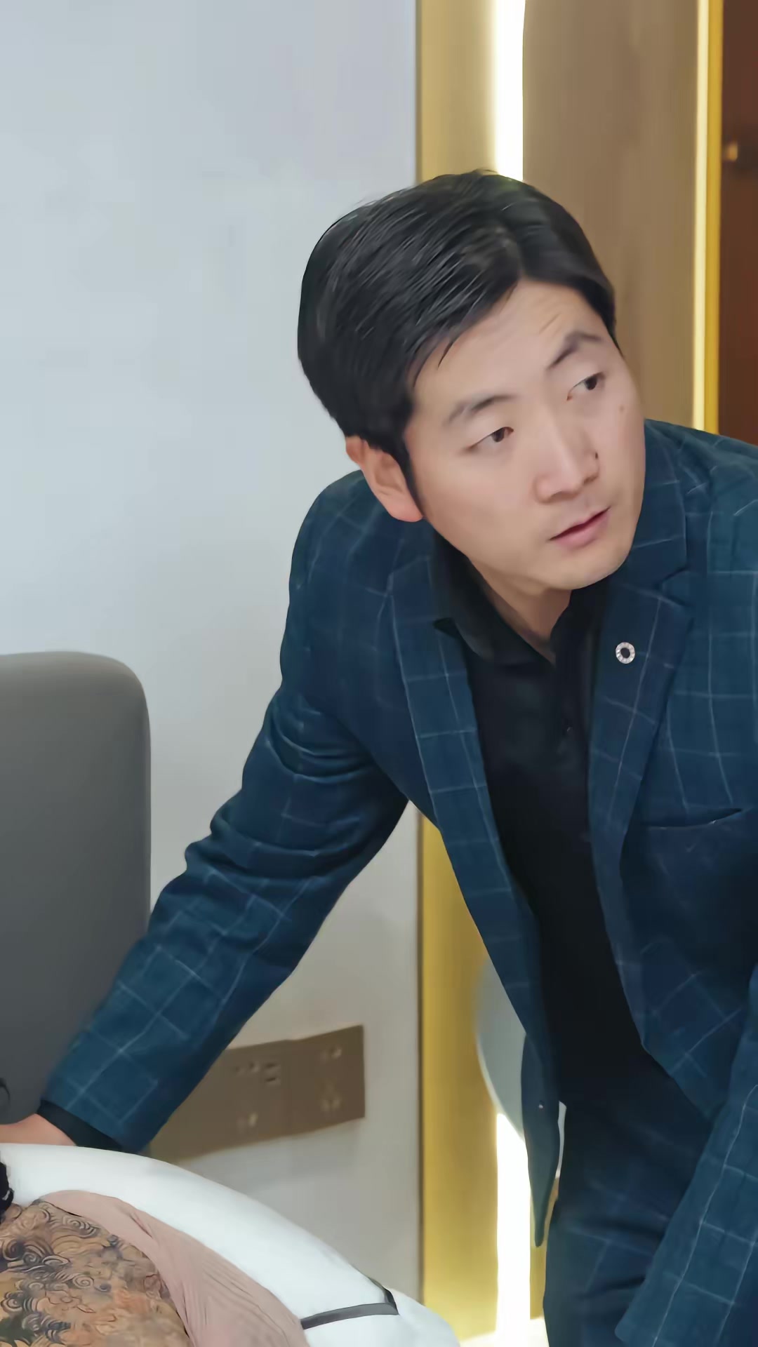 《一覺醒來，三個老頭叫我爹》劇照