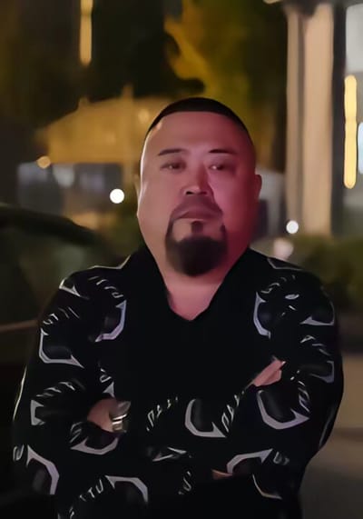 《我本堅強之殺豬盤》劇照