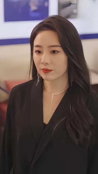 《離婚後前夫破防了》劇照