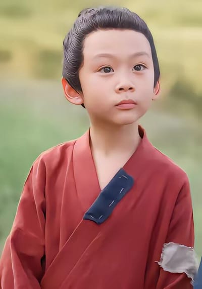 《带着超市回古代，农娘带崽致富忙》剧照