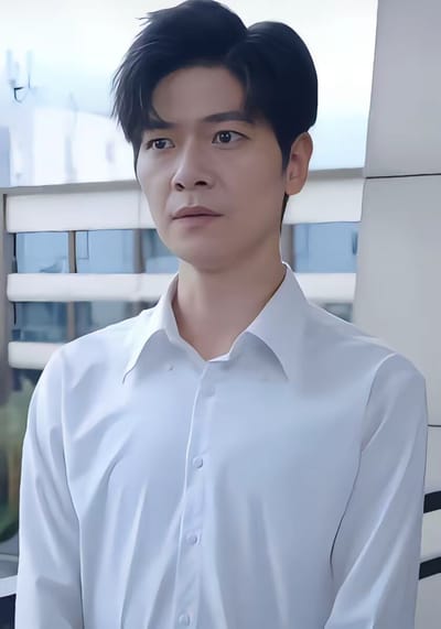 《闪婚即巅峰：总裁老公带飞职场》剧照