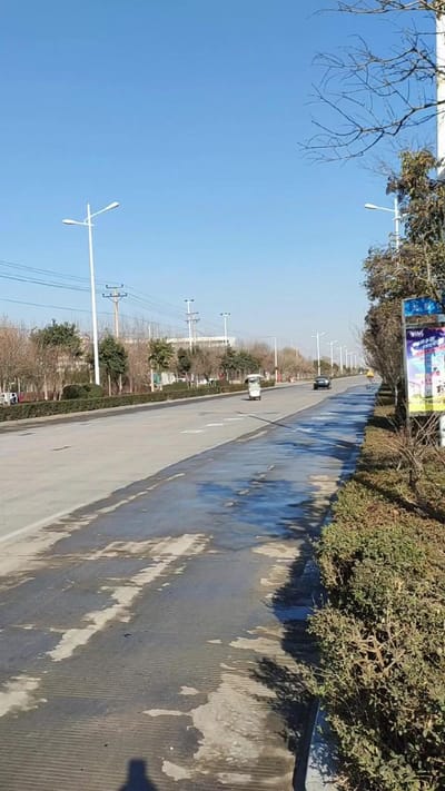 《假扮情侣后我动了心》剧照