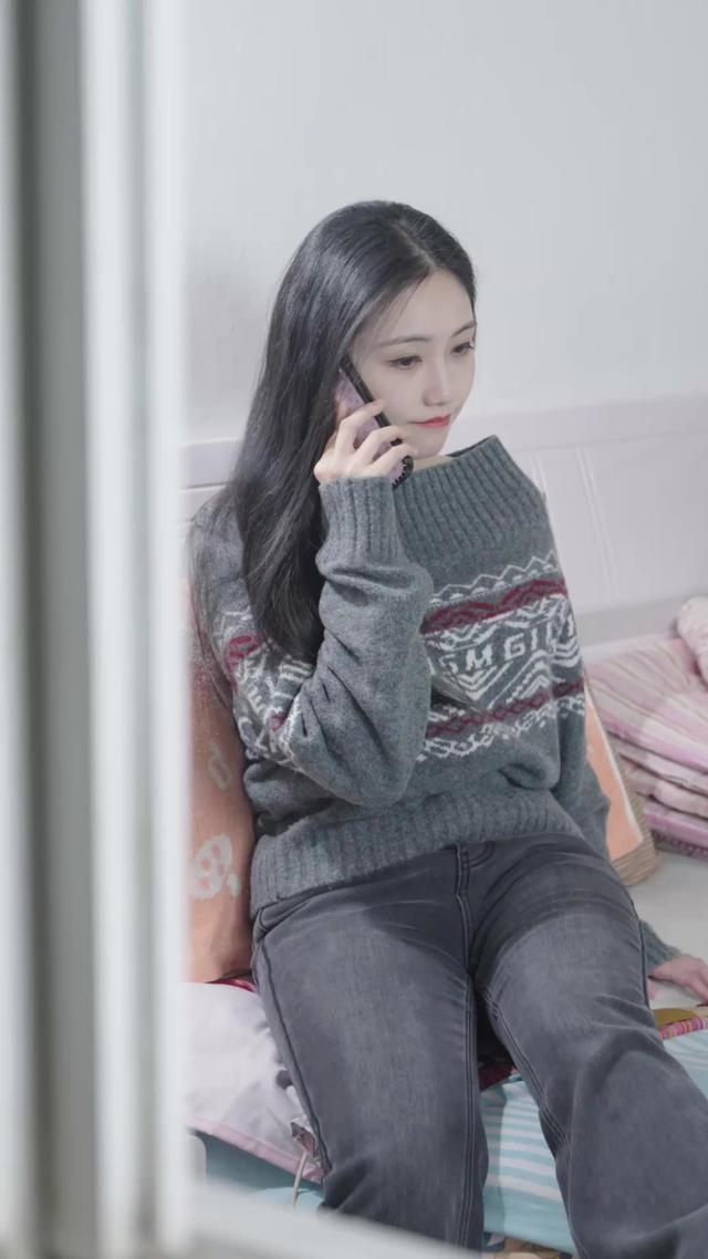 《假扮情侣后我动了心》剧照
