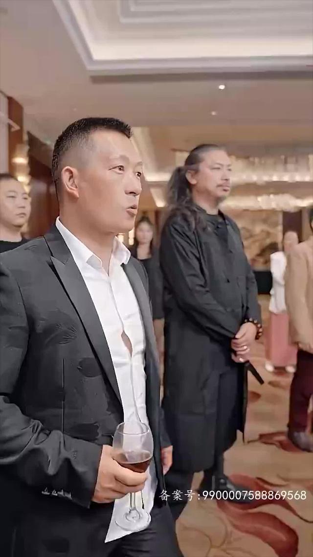 《无敌真龙》剧照