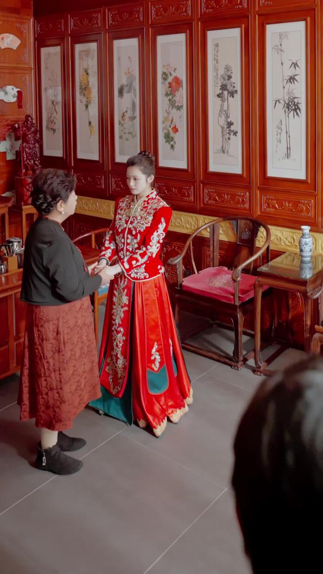 《替嫁到農村，老公一家把我寵上天》劇照