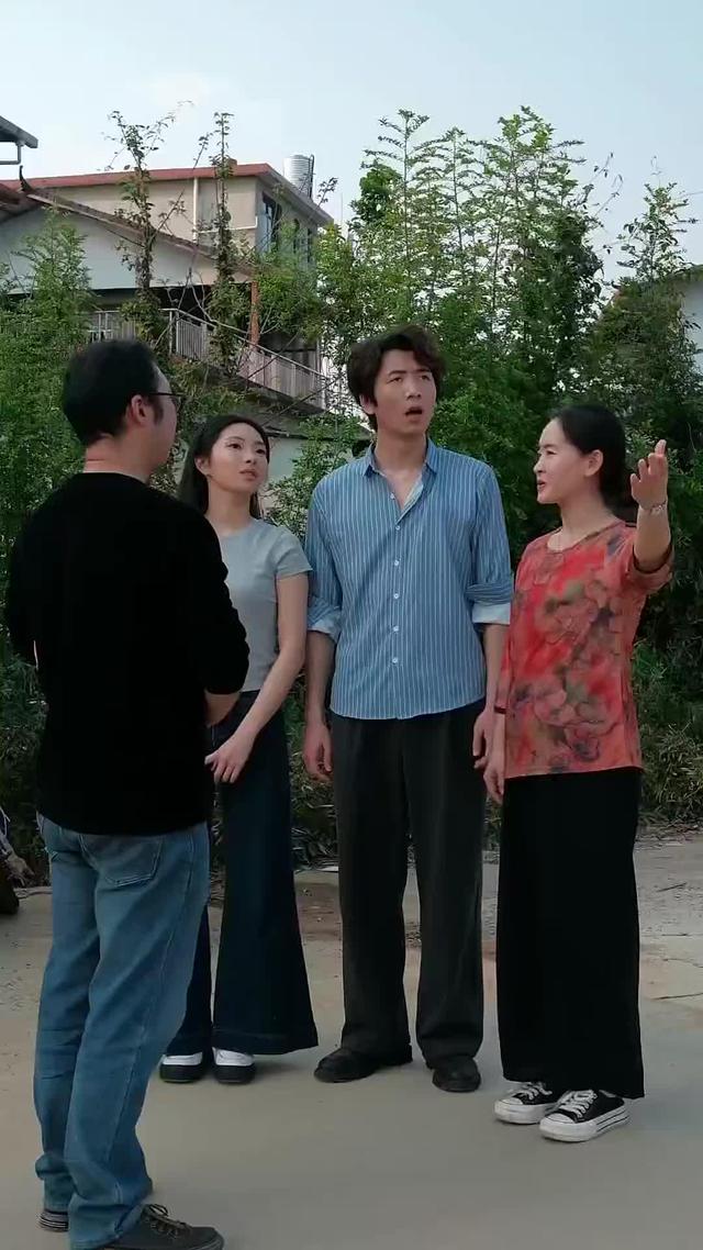 《婆婆家裡藏金礦》劇照