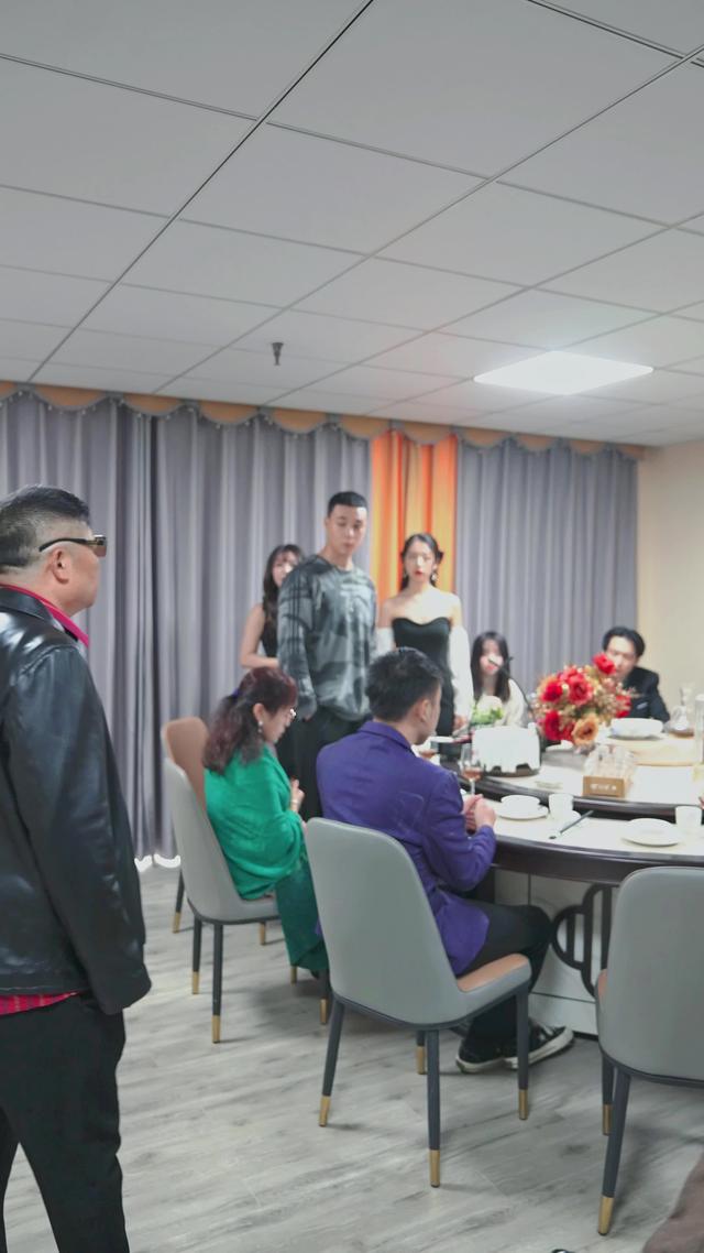 《龍婿上門最寵娃》劇照