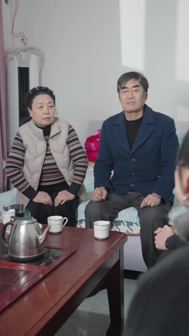 《假扮情侣后我动了心》剧照