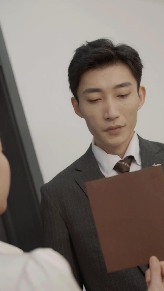 《双面佳人》剧照