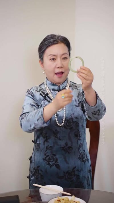 《谁敢动我的传家宝》剧照